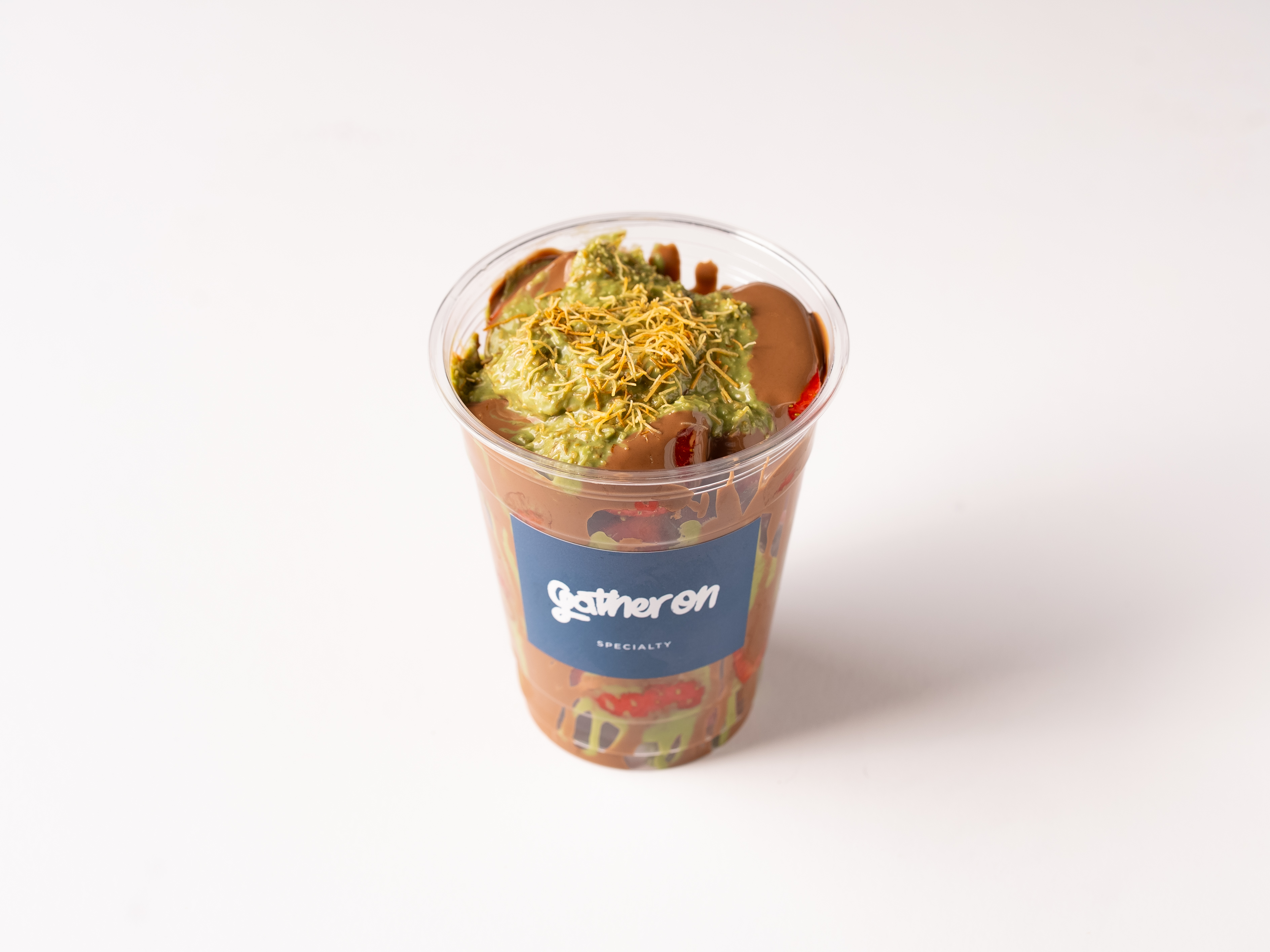 Pistachio Kunafa Strawberry